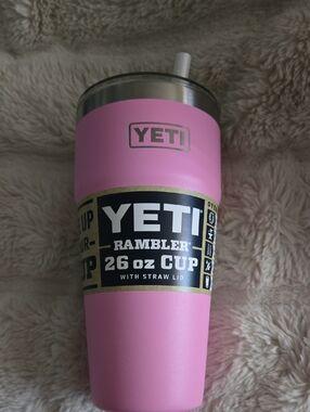 Yeti Pink Rambler 26 oz Tumbler with Straw Lid